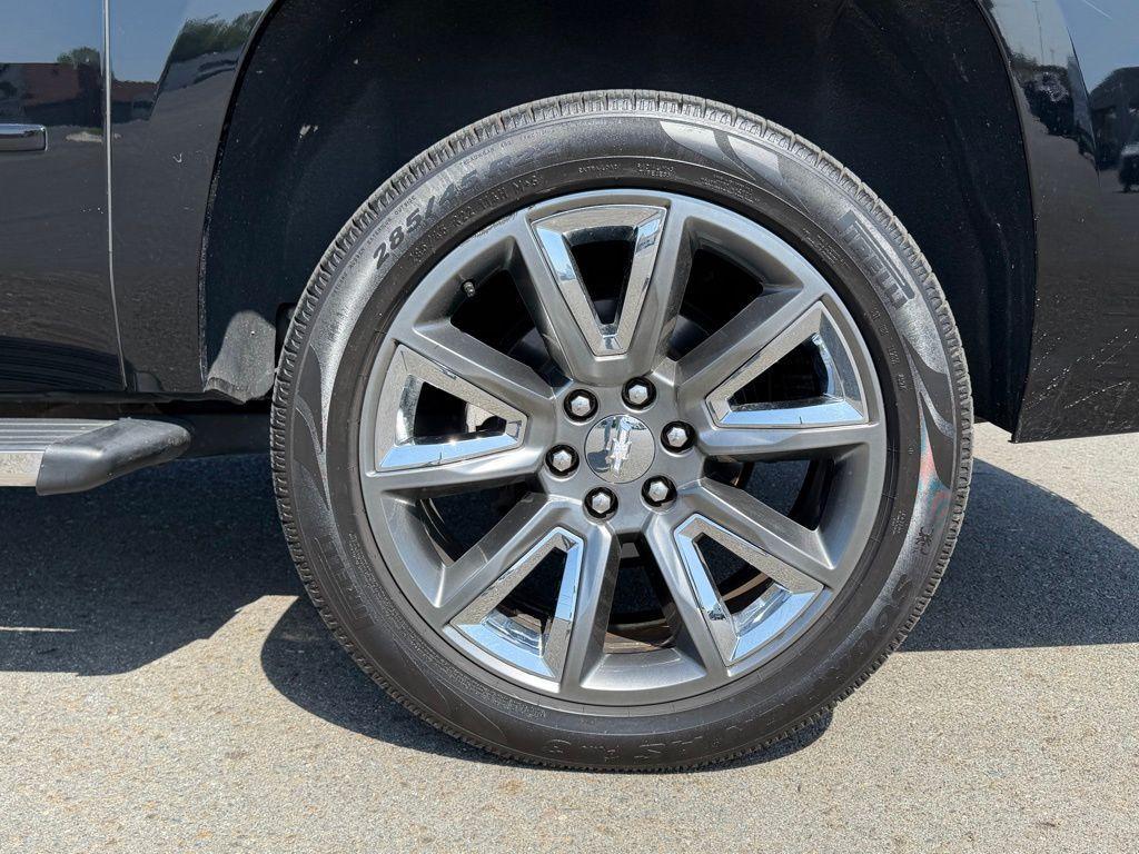 used 2019 Chevrolet Suburban car, priced at $32,777