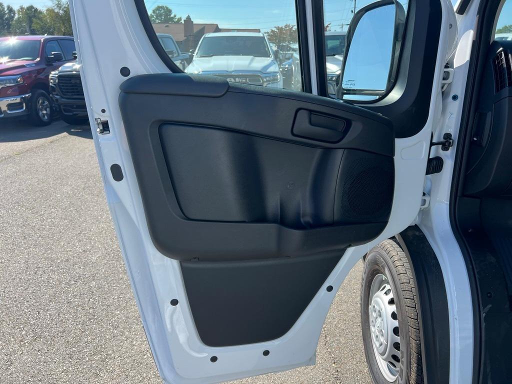 new 2024 Ram ProMaster 2500 car, priced at $41,777