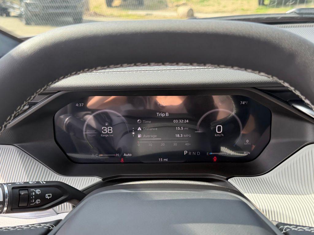 new 2026 Jeep Cherokee car, priced at $36,777