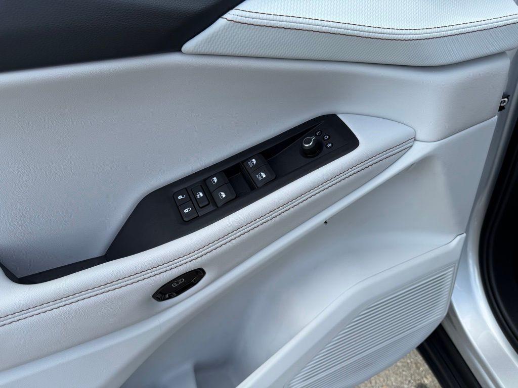 new 2026 Jeep Cherokee car, priced at $36,777