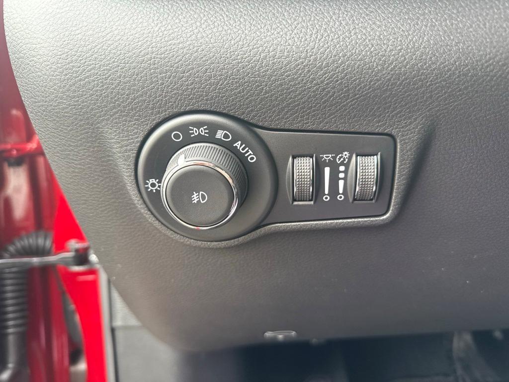 new 2026 Jeep Compass car, priced at $27,777