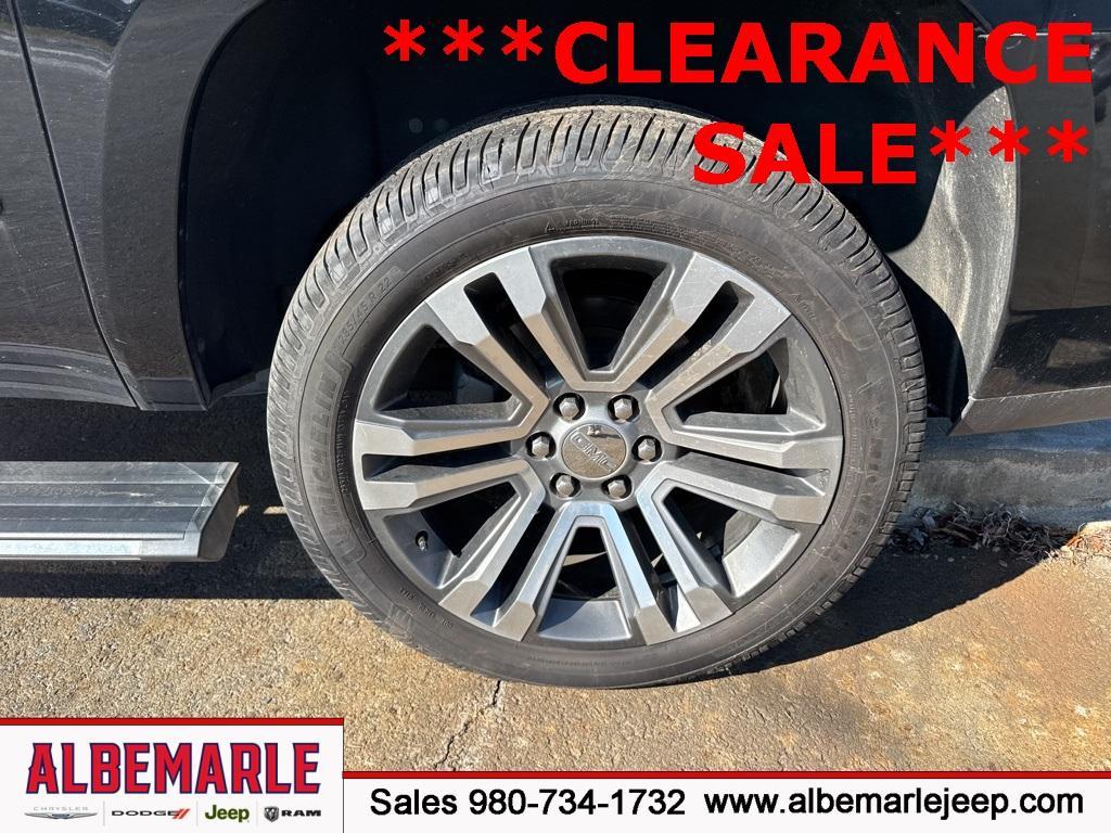 used 2018 GMC Yukon XL car, priced at $27,777