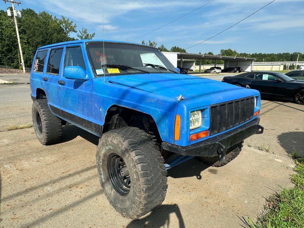 used 2001 Jeep Cherokee car, priced at $2,000