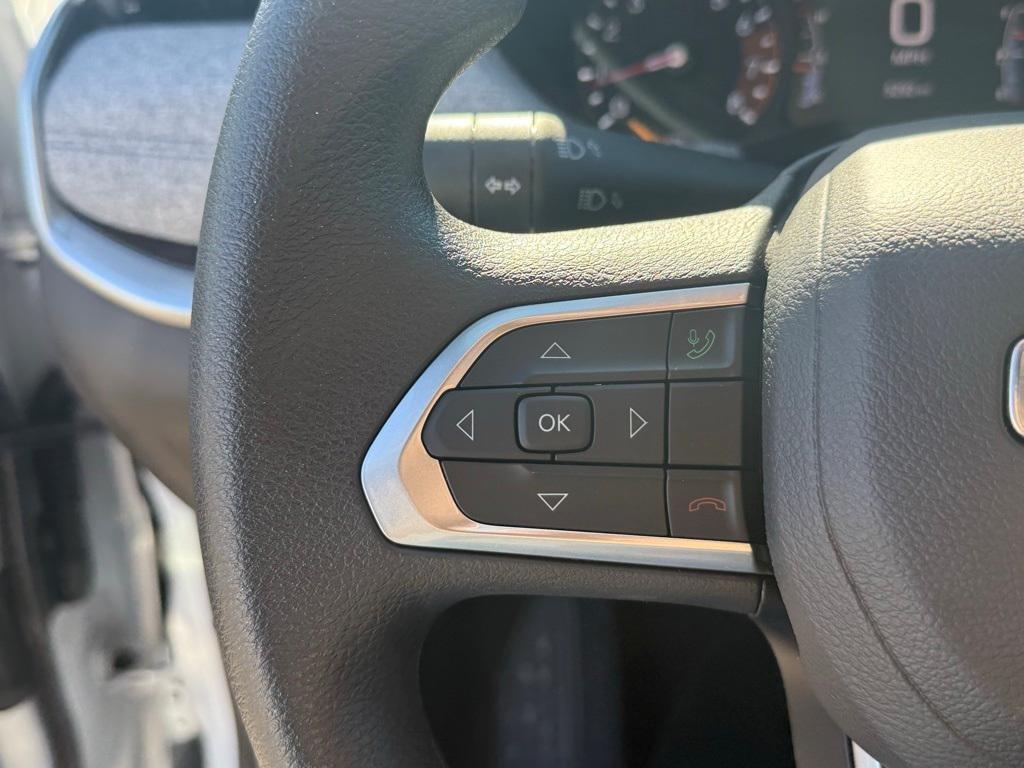 new 2025 Jeep Compass car, priced at $22,777