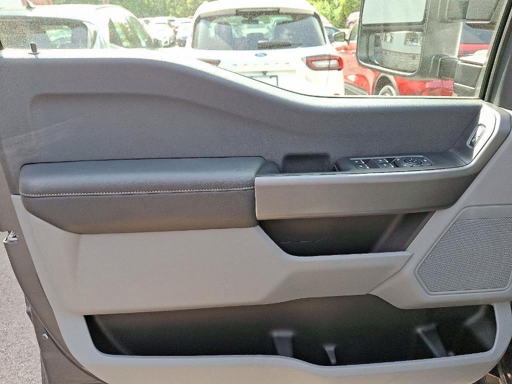 new 2026 Ford F-250 car, priced at $60,701