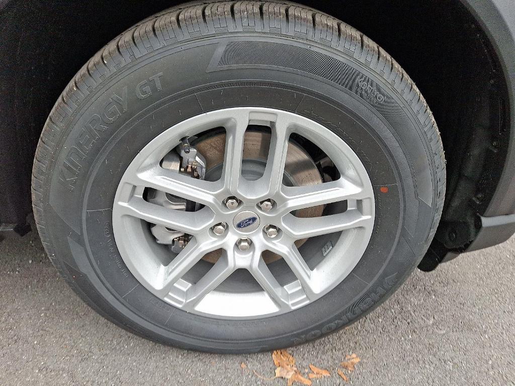 new 2025 Ford Explorer car, priced at $37,649