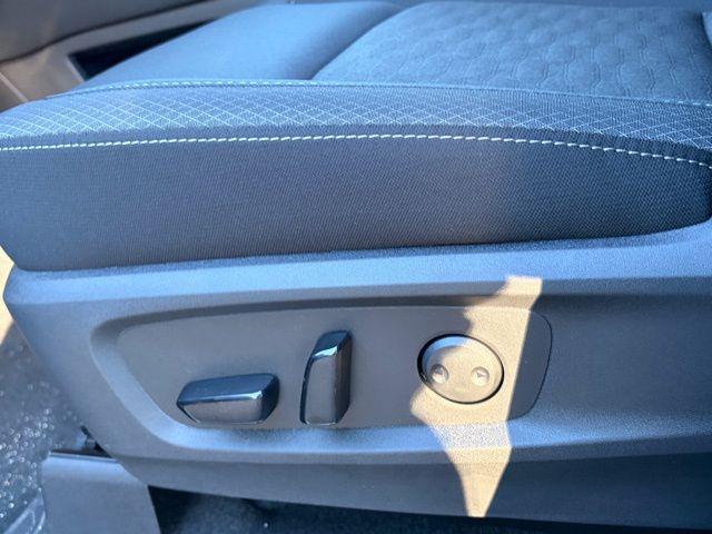 new 2026 Nissan Pathfinder car, priced at $42,510