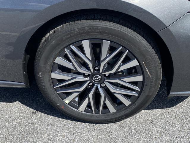 new 2025 Nissan Altima car, priced at $23,910