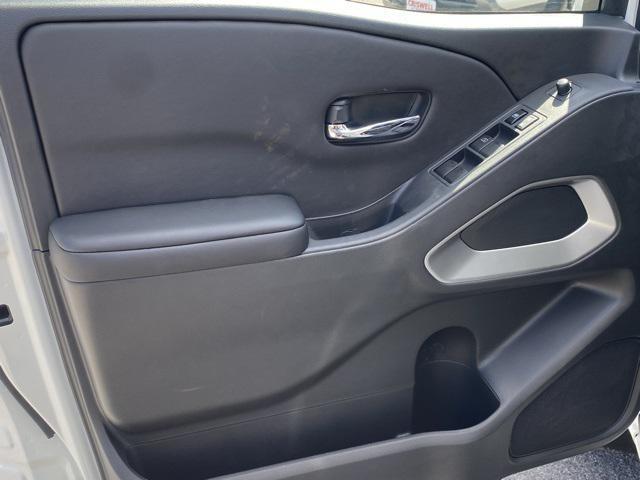 new 2025 Nissan Frontier car, priced at $38,657