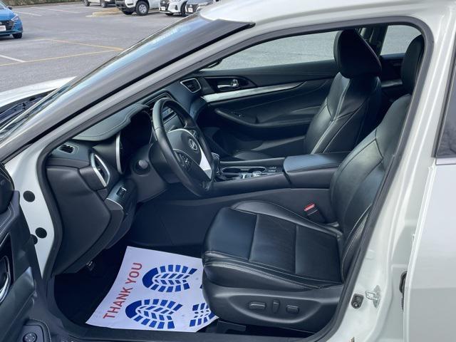 used 2023 Nissan Maxima car, priced at $23,299