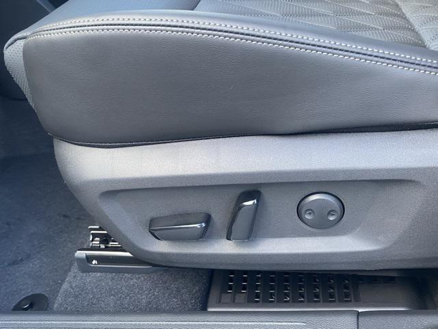 new 2025 Nissan Rogue car, priced at $37,489