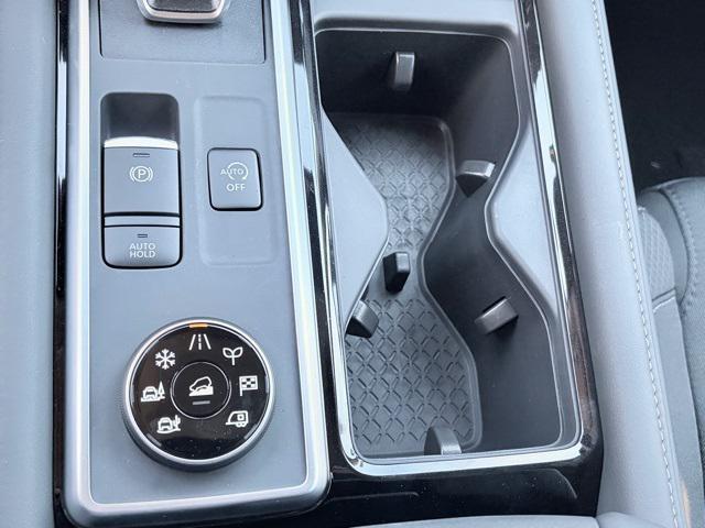 new 2026 Nissan Pathfinder car, priced at $42,510