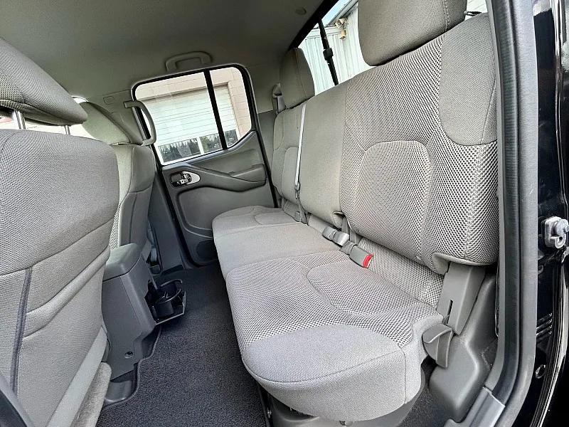 2021 Magnetic Black Pearl Nissan Frontier