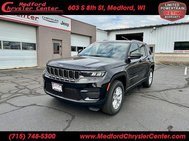 new 2025 Jeep Grand Cherokee car, priced at $39,926
