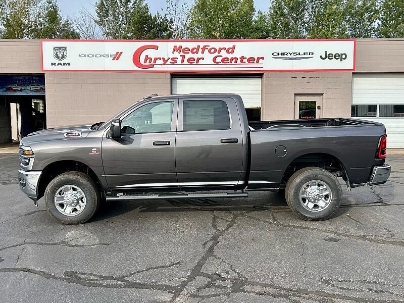 new 2026 Ram 3500 car, priced at $71,284