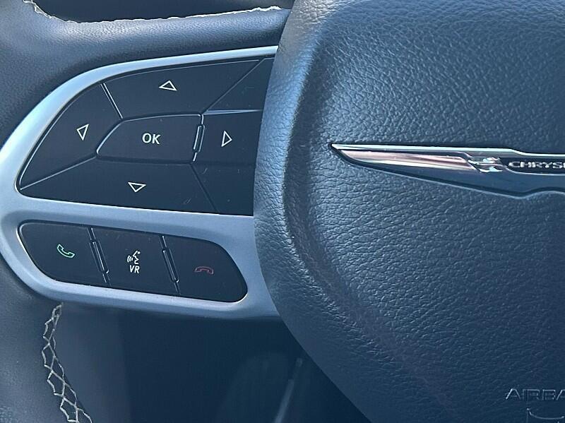 used 2024 Chrysler Pacifica car, priced at $30,184