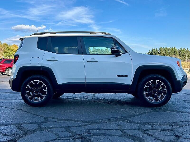 used 2023 Jeep Renegade car, priced at $21,636