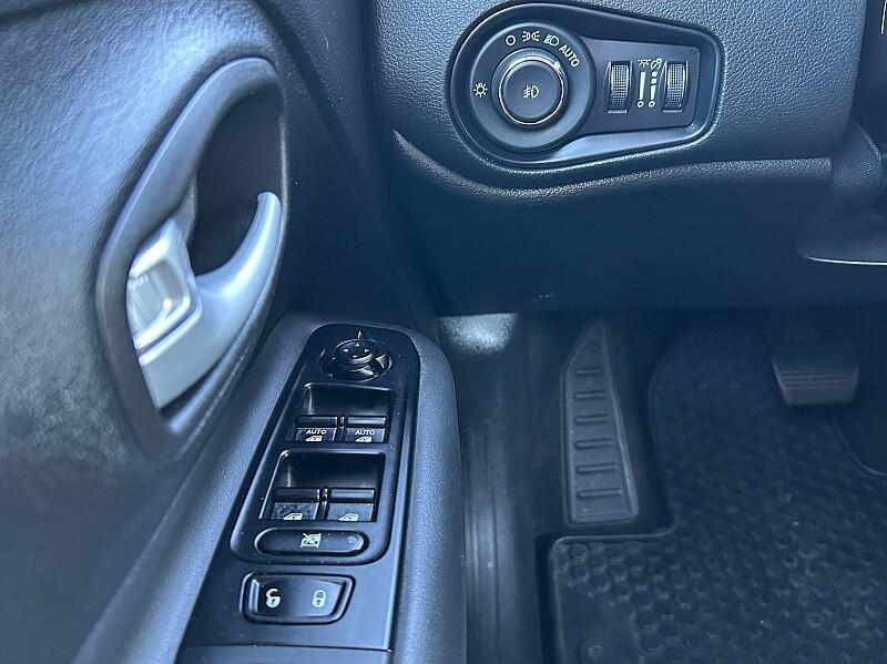 used 2023 Jeep Renegade car, priced at $20,986