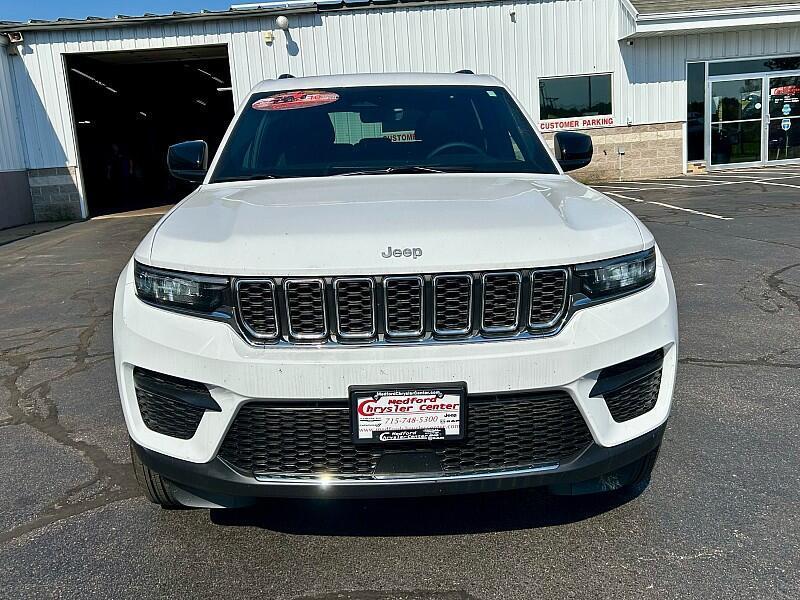new 2025 Jeep Grand Cherokee car, priced at $36,494