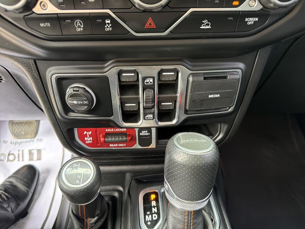 used 2022 Jeep Gladiator car, priced at $37,350