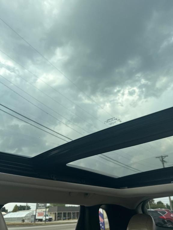 used 2016 Jeep Cherokee car, priced at $13,995