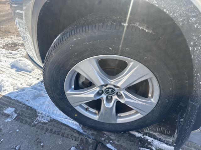 used 2024 Toyota Highlander car, priced at $31,788