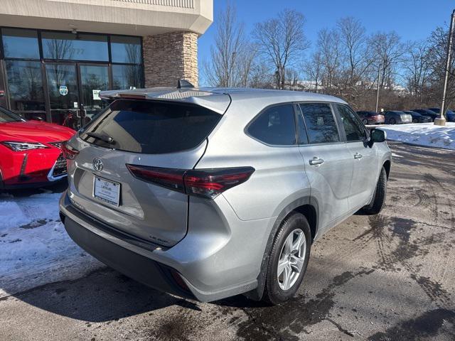 used 2024 Toyota Highlander car, priced at $31,788