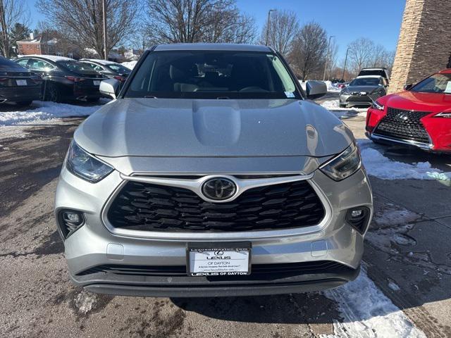 used 2024 Toyota Highlander car, priced at $31,788