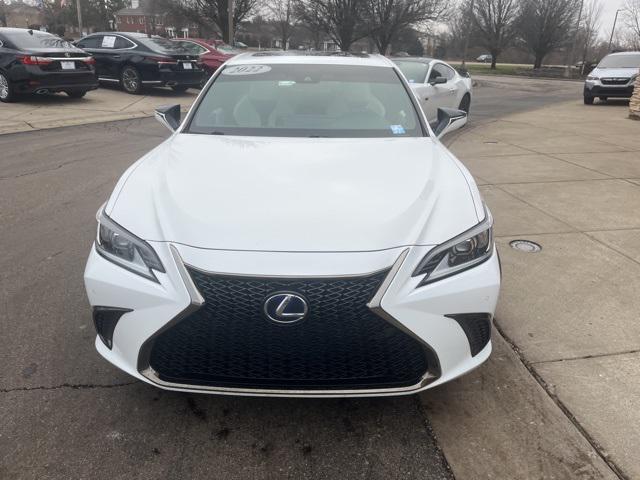 used 2022 Lexus ES 300h car, priced at $31,800