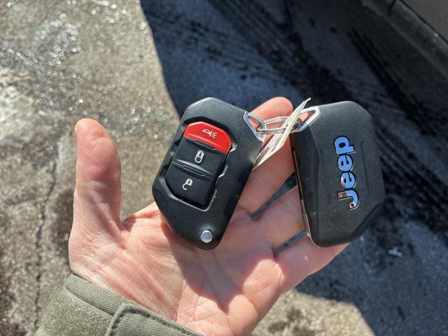 used 2021 Jeep Wrangler Unlimited car, priced at $27,413