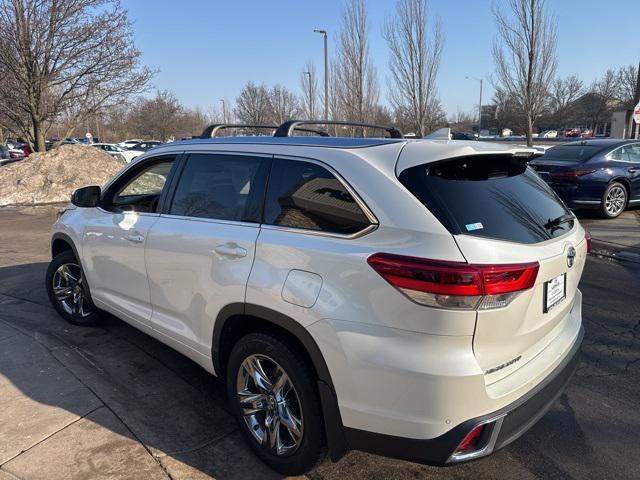 used 2019 Toyota Highlander car, priced at $29,782