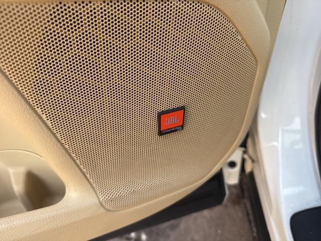 used 2019 Toyota Highlander car, priced at $29,782