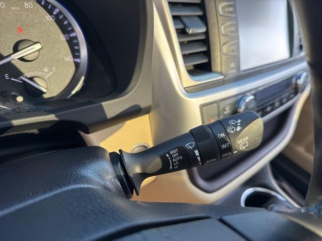 used 2019 Toyota Highlander car, priced at $29,782