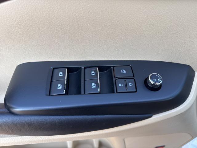 used 2019 Toyota Highlander car, priced at $29,782