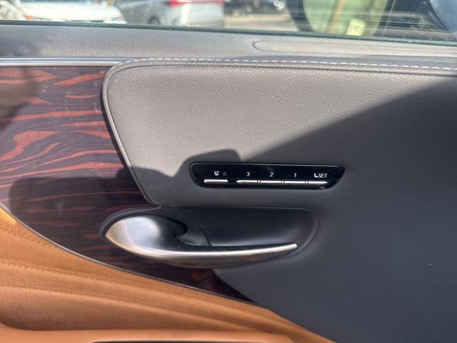 used 2022 Lexus LS 500 car, priced at $56,550