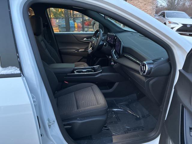 used 2025 Chevrolet Equinox car, priced at $26,215