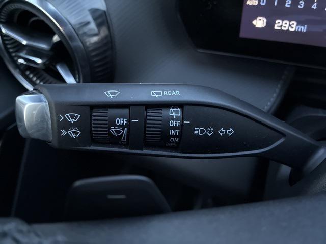 used 2025 Chevrolet Equinox car, priced at $26,215