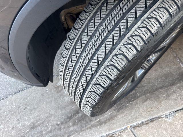 used 2024 Mercedes-Benz GLC 300 car, priced at $36,997