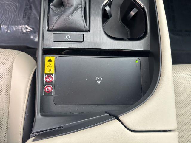 used 2025 Lexus ES 350 car, priced at $45,776