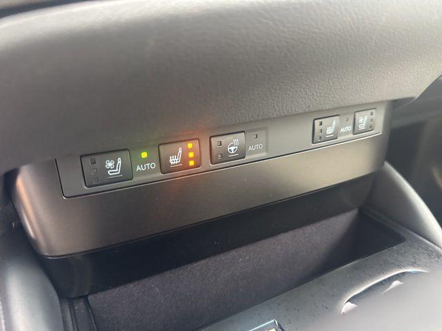 used 2025 Lexus ES 350 car, priced at $45,776