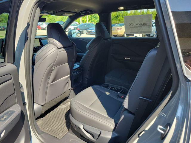 new 2026 Lexus TX 500h car, priced at $76,588