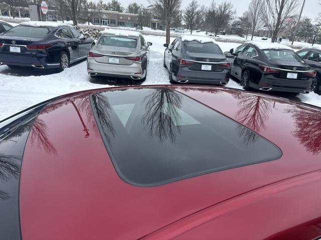 used 2022 Lexus ES 300h car, priced at $31,500