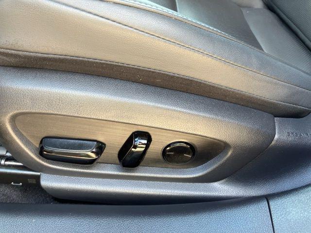 used 2021 Lexus ES 300h car, priced at $34,050