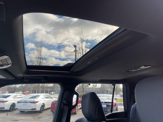 used 2025 Lexus GX 550 car, priced at $87,250