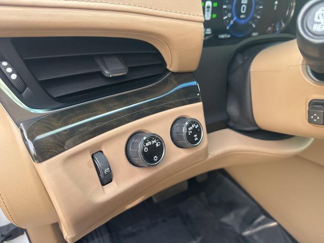 used 2019 Cadillac Escalade ESV car, priced at $27,734