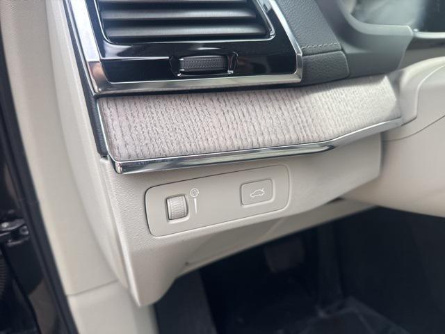 used 2021 Volvo XC90 car, priced at $31,854