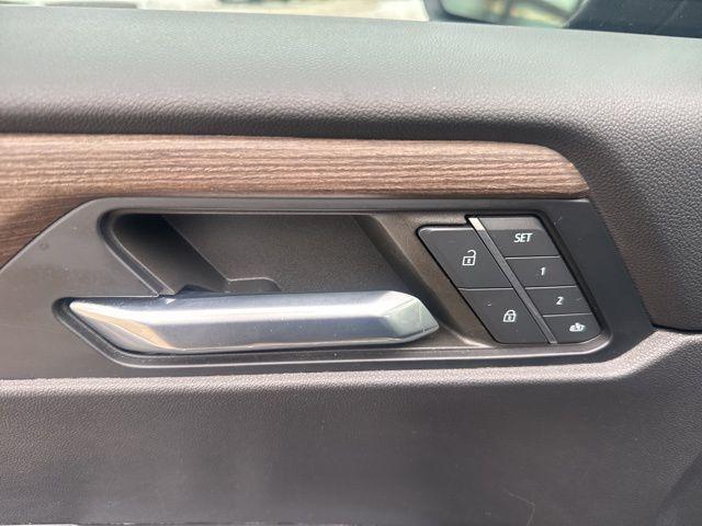 used 2024 GMC Acadia car, priced at $45,625