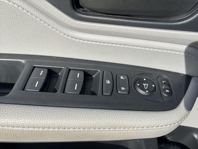 used 2024 Honda Odyssey car, priced at $34,648