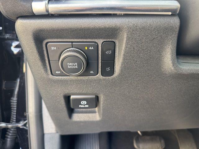 used 2025 Ford Expedition car, priced at $60,967