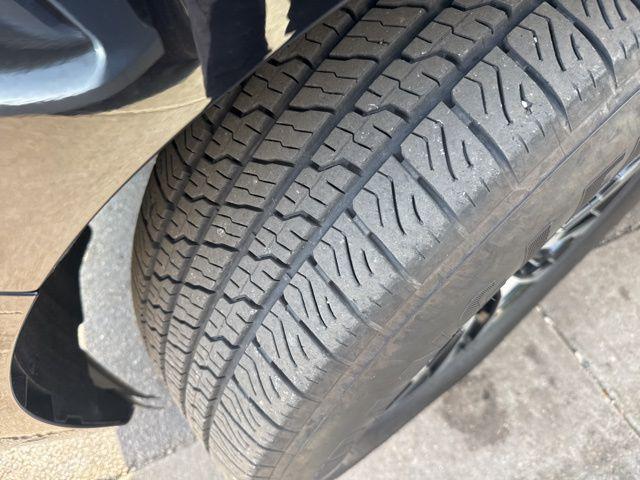 used 2025 Ford Expedition car, priced at $60,967